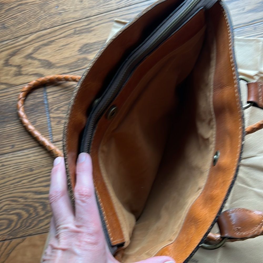 Patricia Nash Zorita Leather Tooled Shoulder Bag Western Boho A27 - Picture 8 of 13